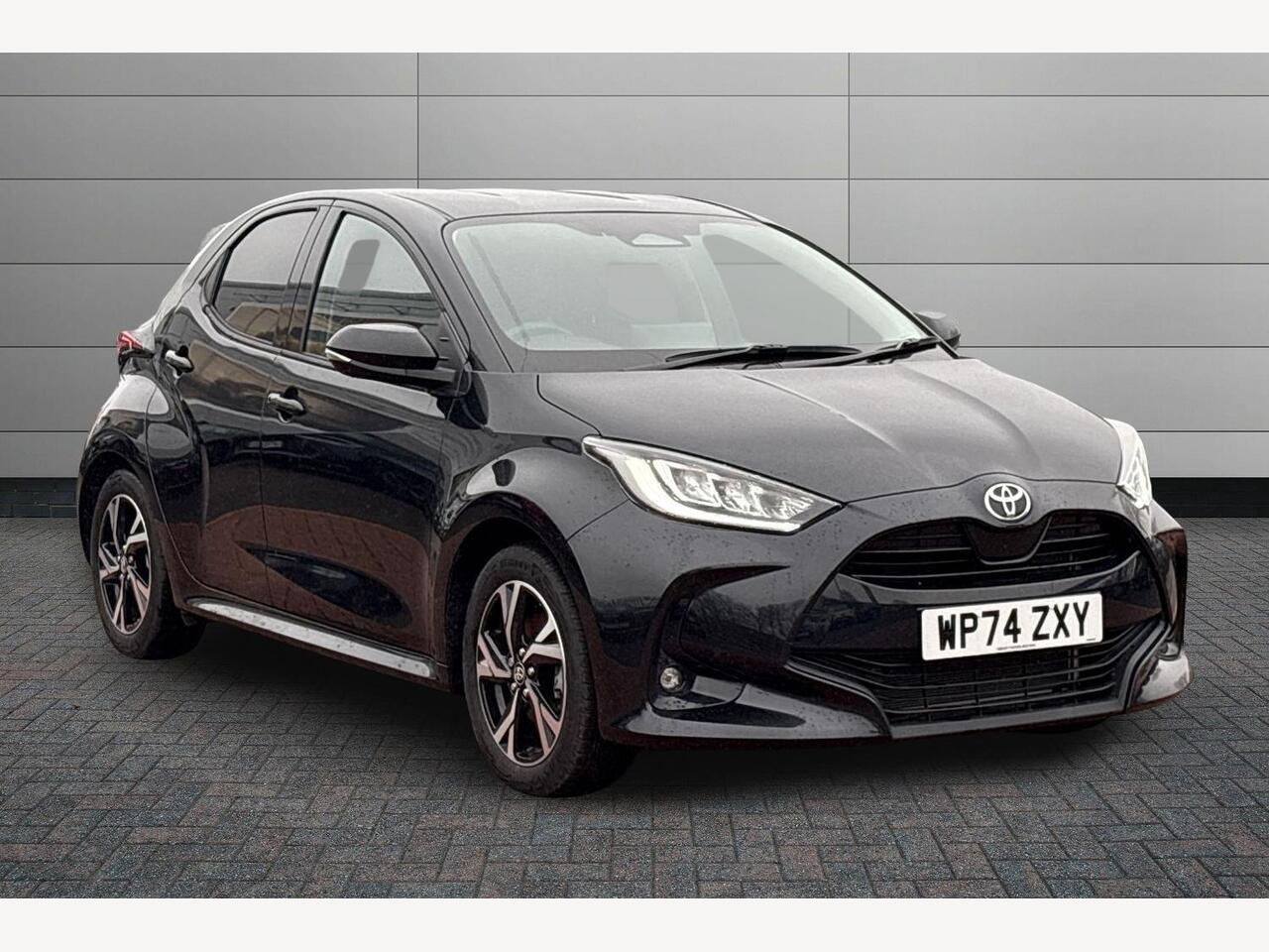 Main listing image - Toyota Yaris