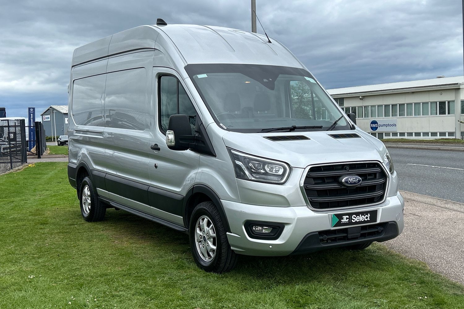Main listing image - Ford Transit