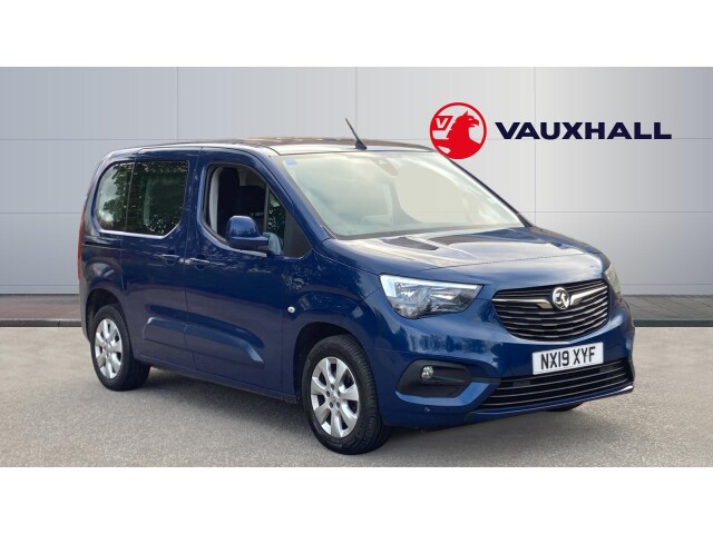 Main listing image - Vauxhall Combo Life