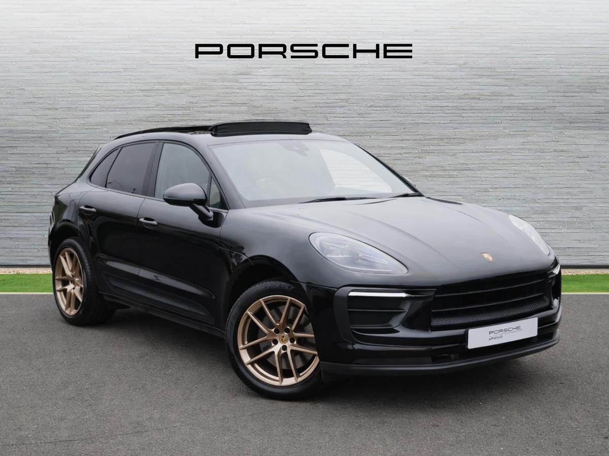 Main listing image - Porsche Macan