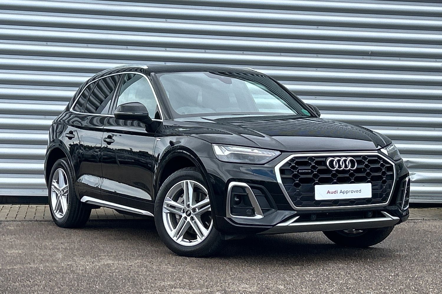 Main listing image - Audi Q5