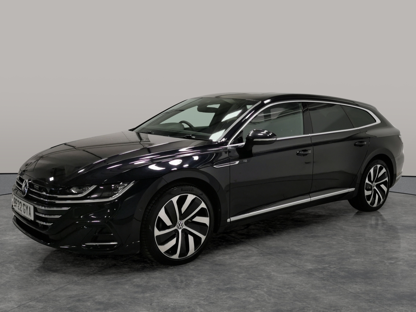 Main listing image - Volkswagen Arteon Shooting Brake