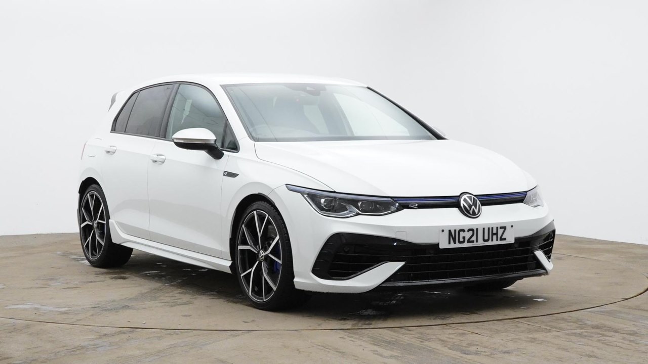 Main listing image - Volkswagen Golf R