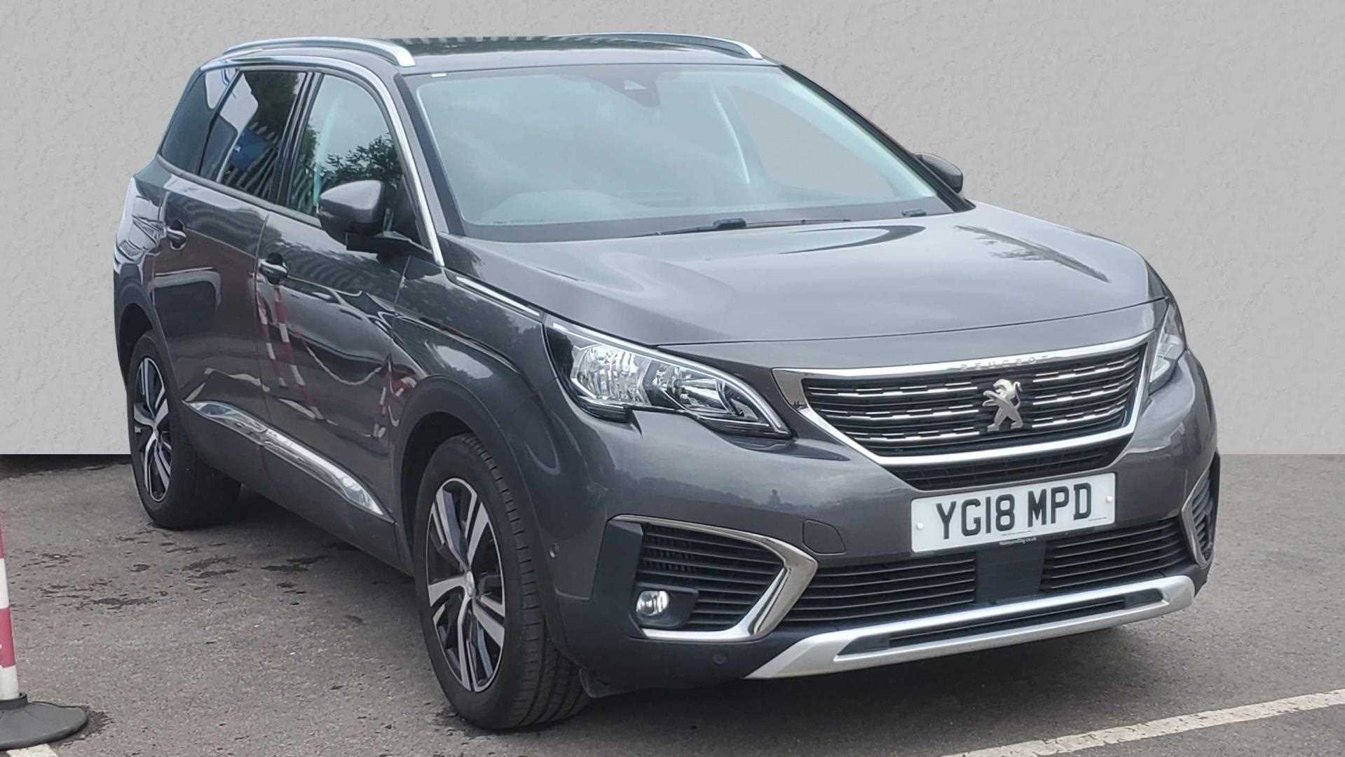 Main listing image - Peugeot 5008