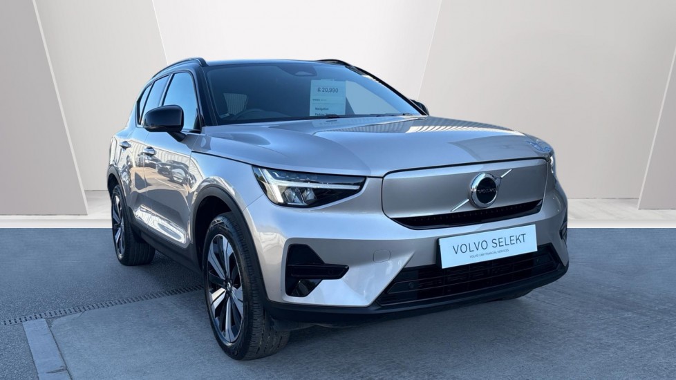 Main listing image - Volvo XC40