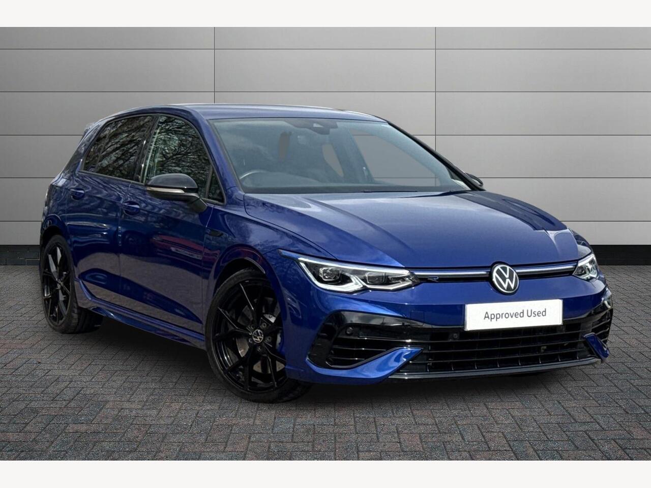 Main listing image - Volkswagen Golf R