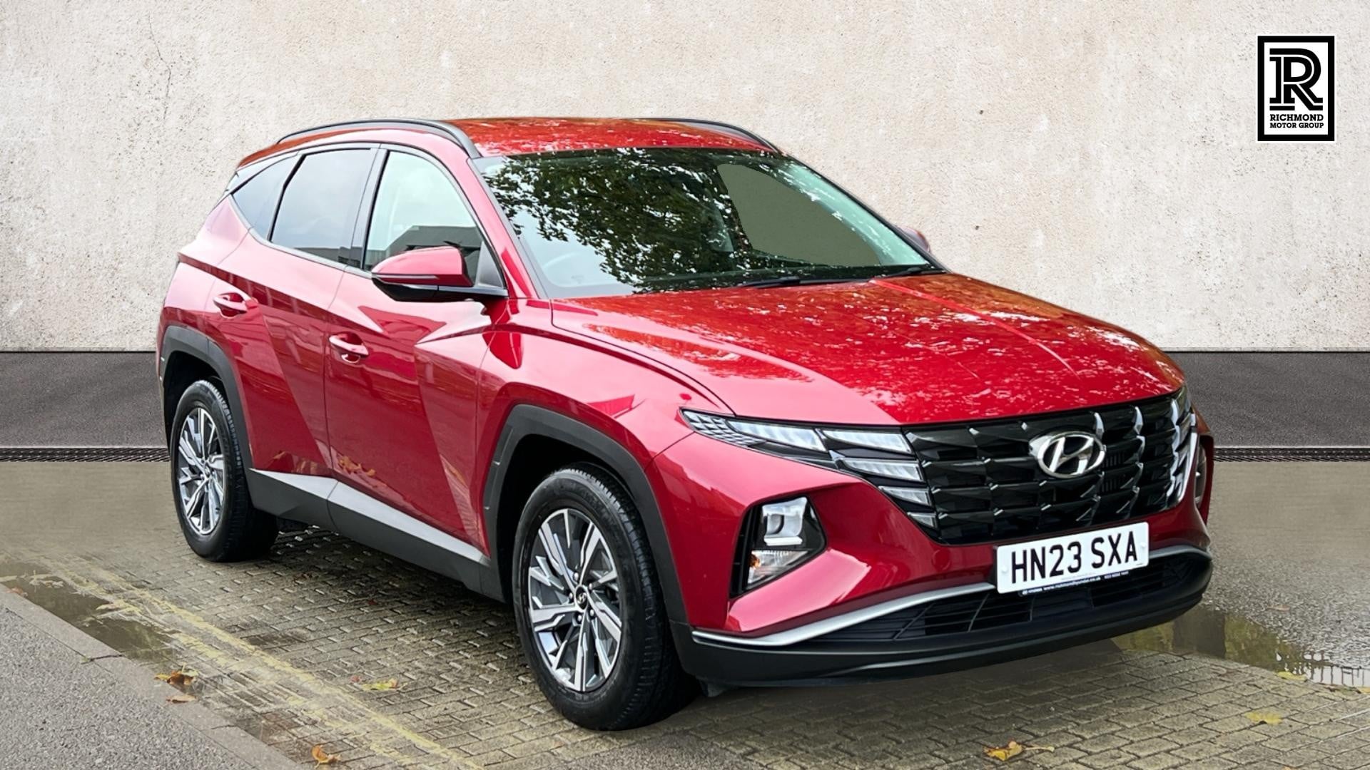 Main listing image - Hyundai Tucson