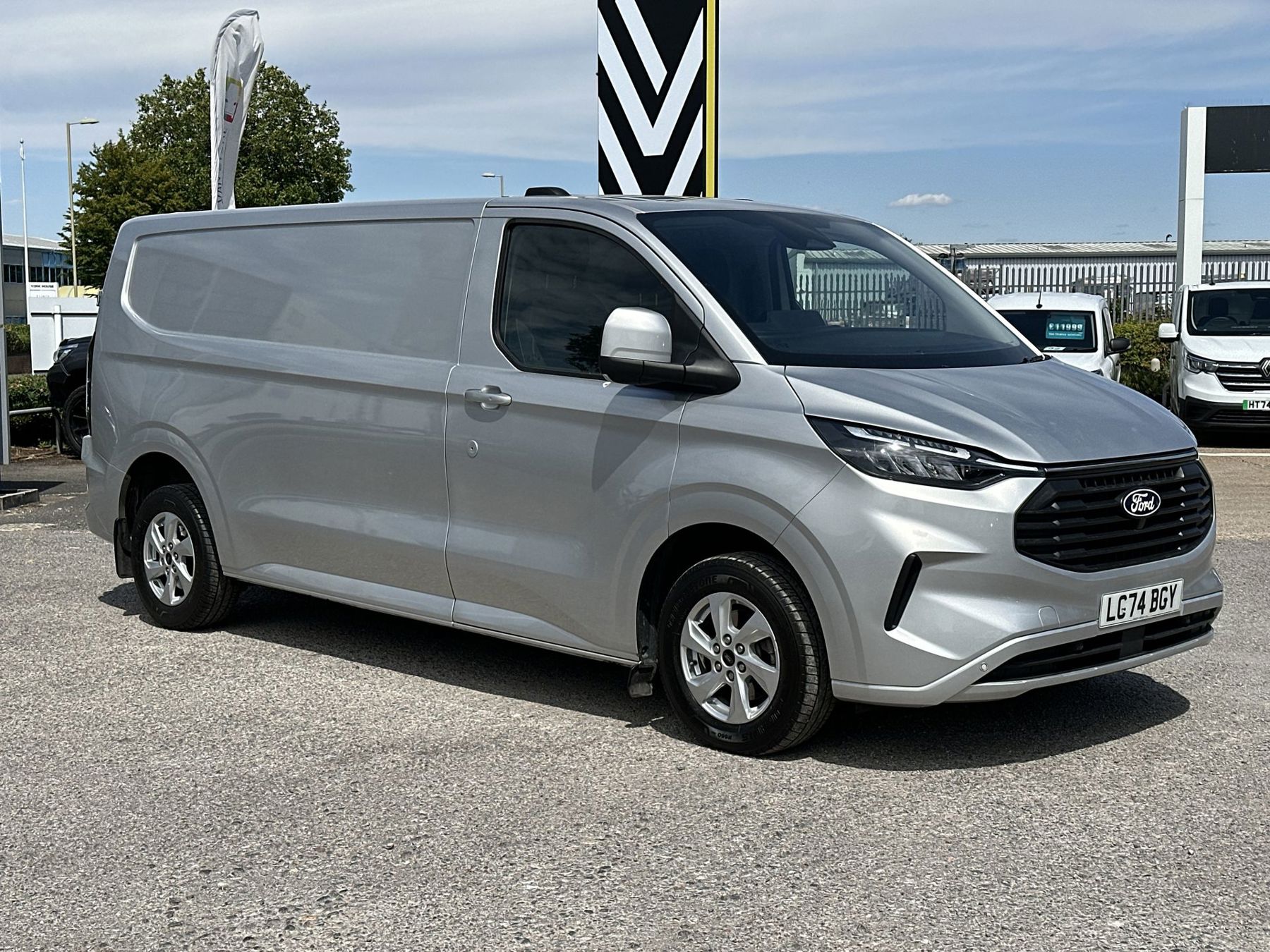 Main listing image - Ford Transit Custom