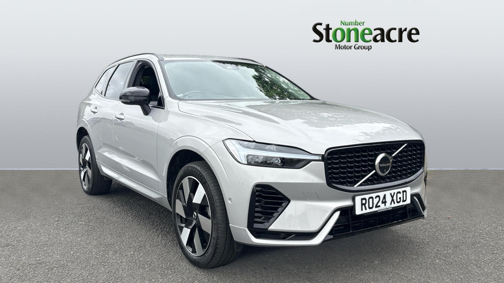 Main listing image - Volvo XC60