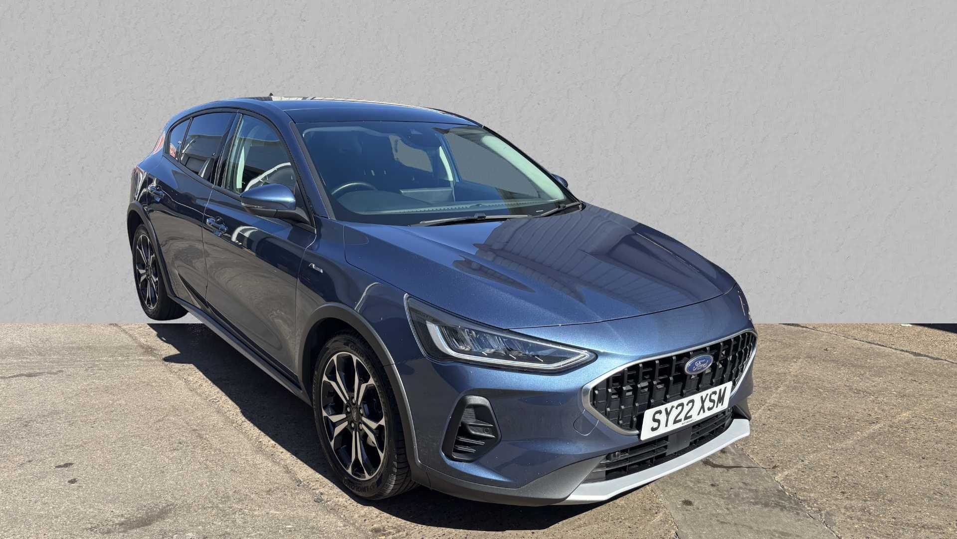 Main listing image - Ford Focus Active