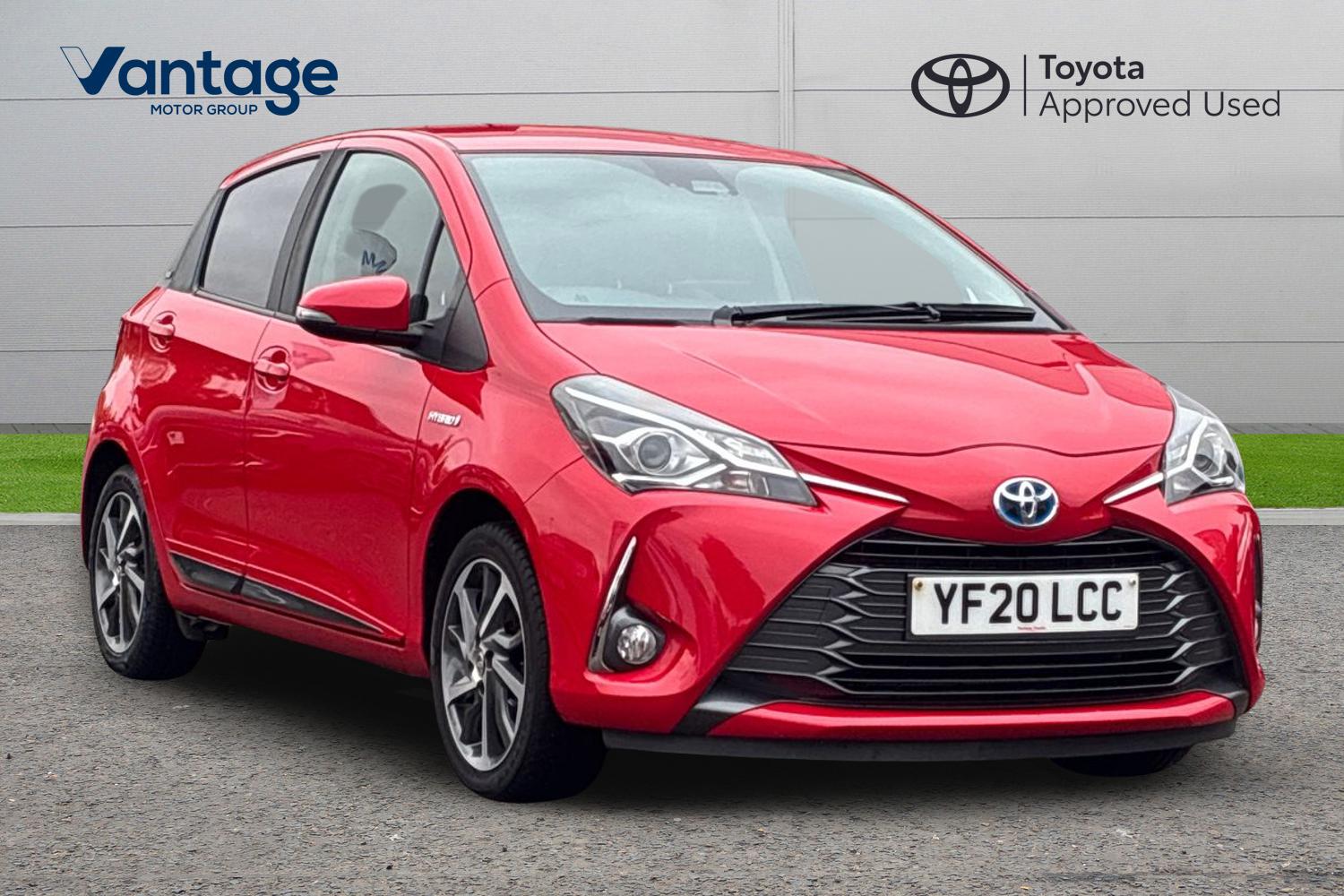 Main listing image - Toyota Yaris