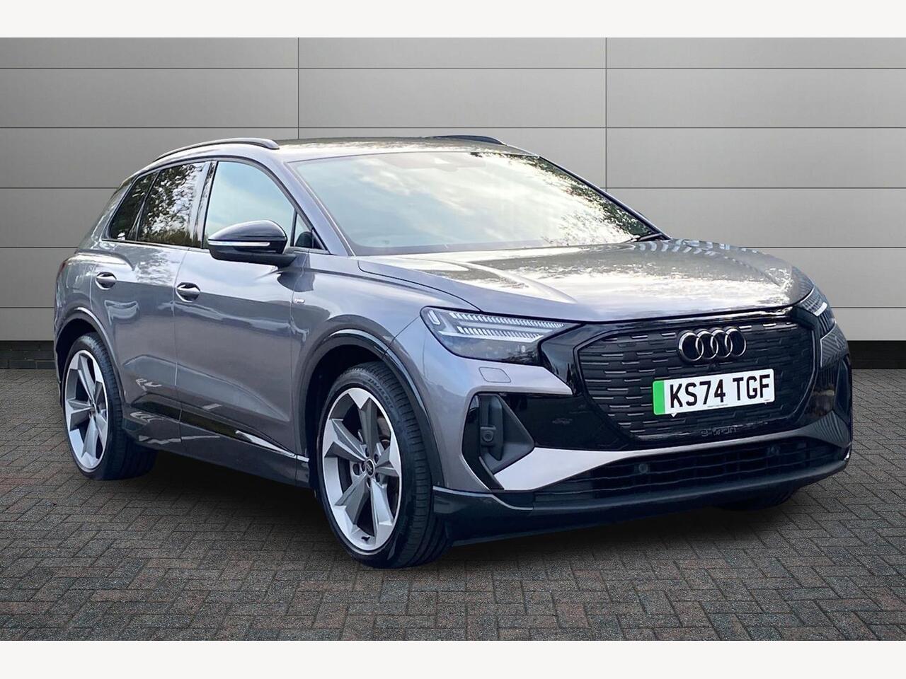 Main listing image - Audi Q4