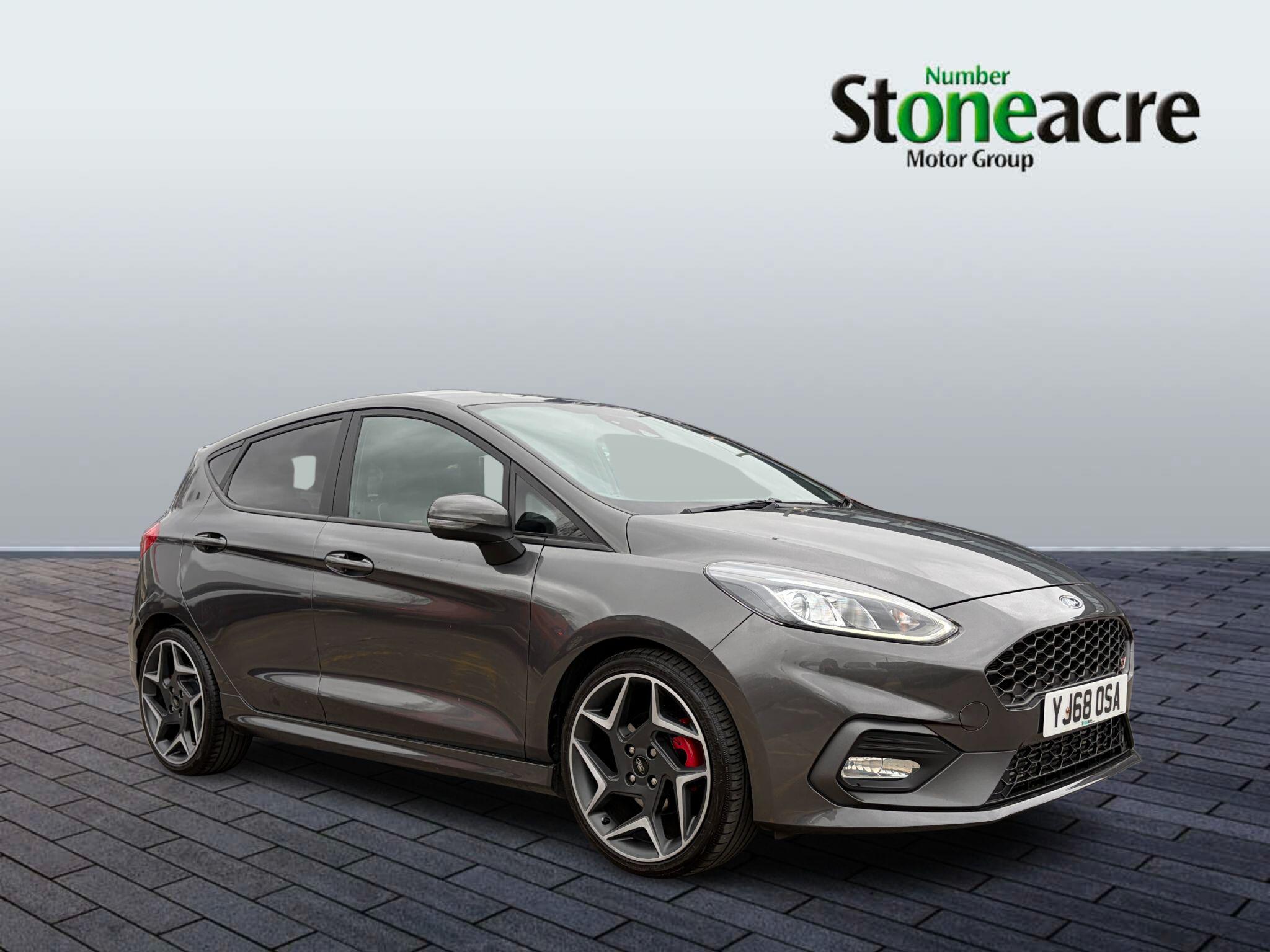 Main listing image - Ford Fiesta ST