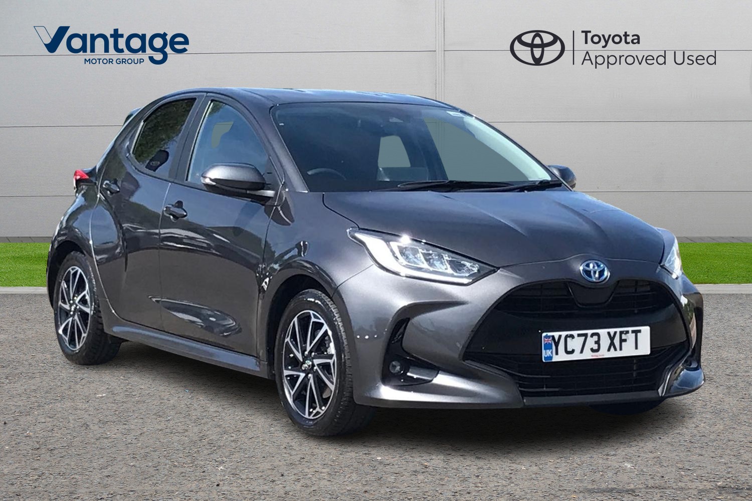 Main listing image - Toyota Yaris