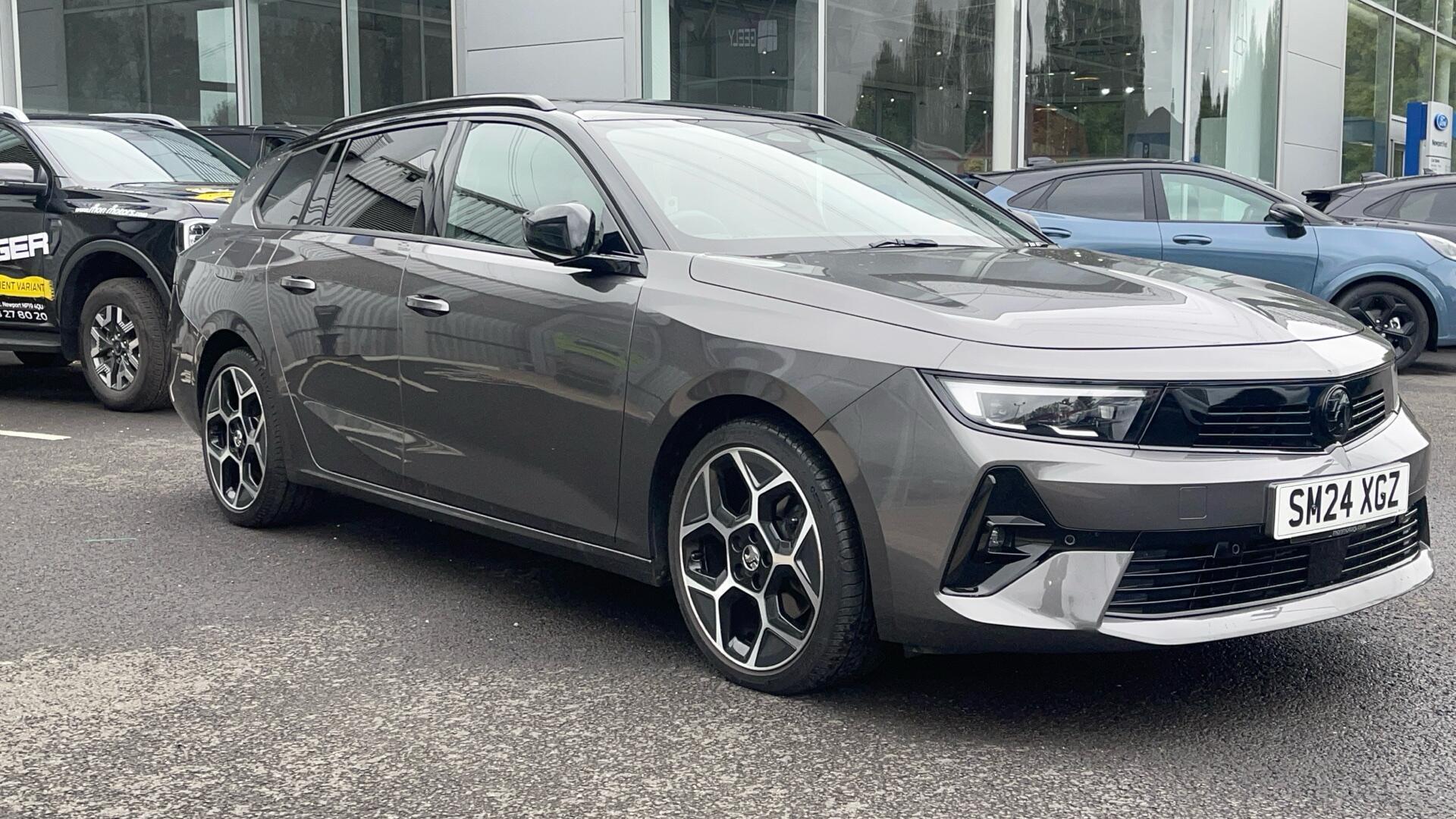 Main listing image - Vauxhall Astra