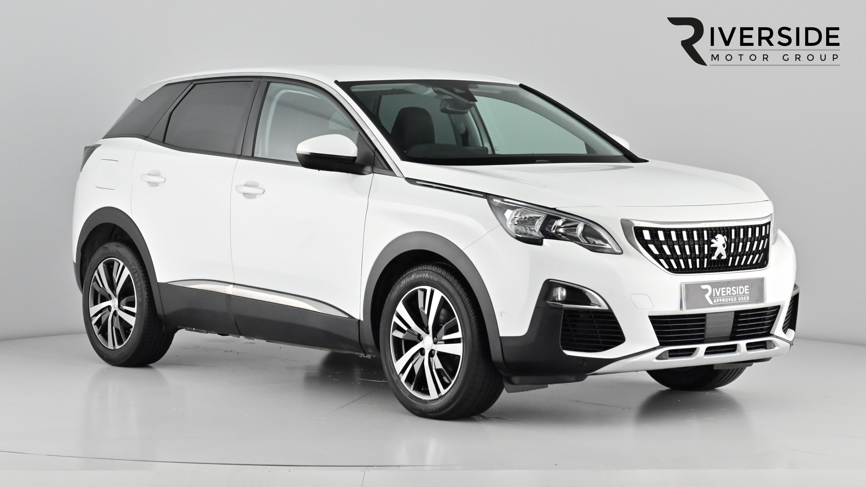 Main listing image - Peugeot 3008