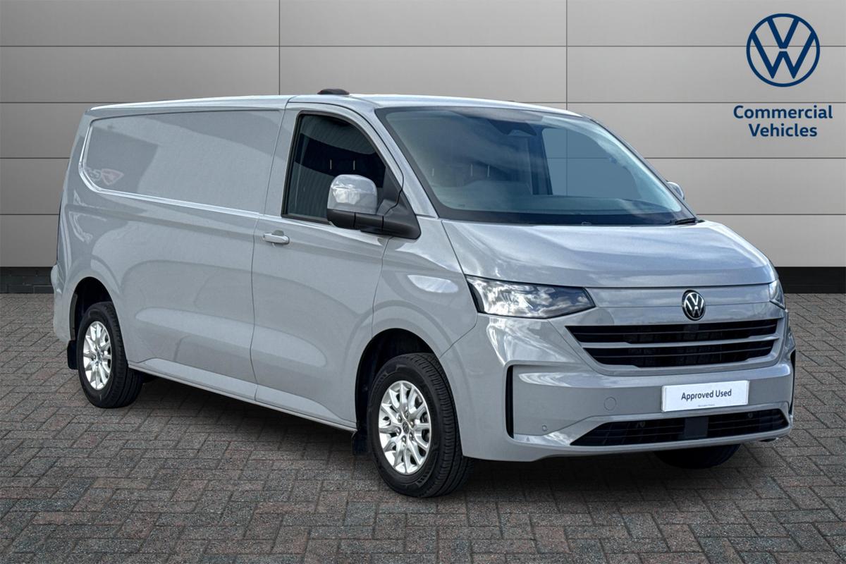 Main listing image - Volkswagen Transporter