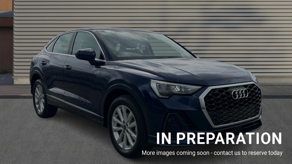 Main listing image - Audi Q3