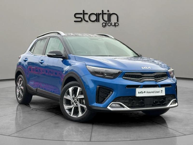 Main listing image - Kia Stonic