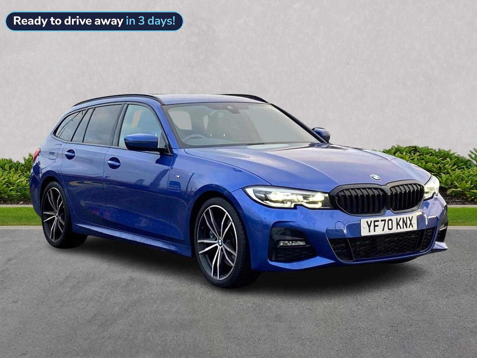 Main listing image - BMW 3 Series Touring