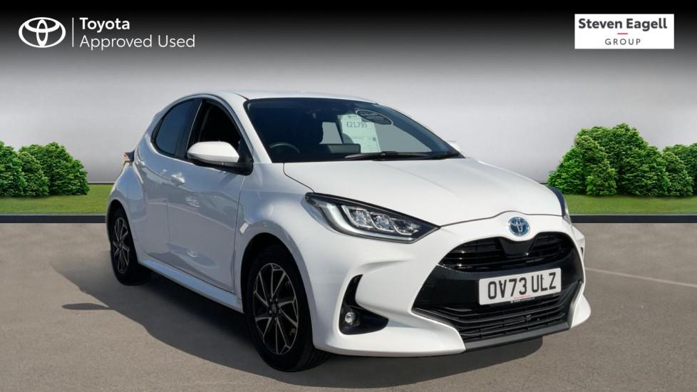 Main listing image - Toyota Yaris