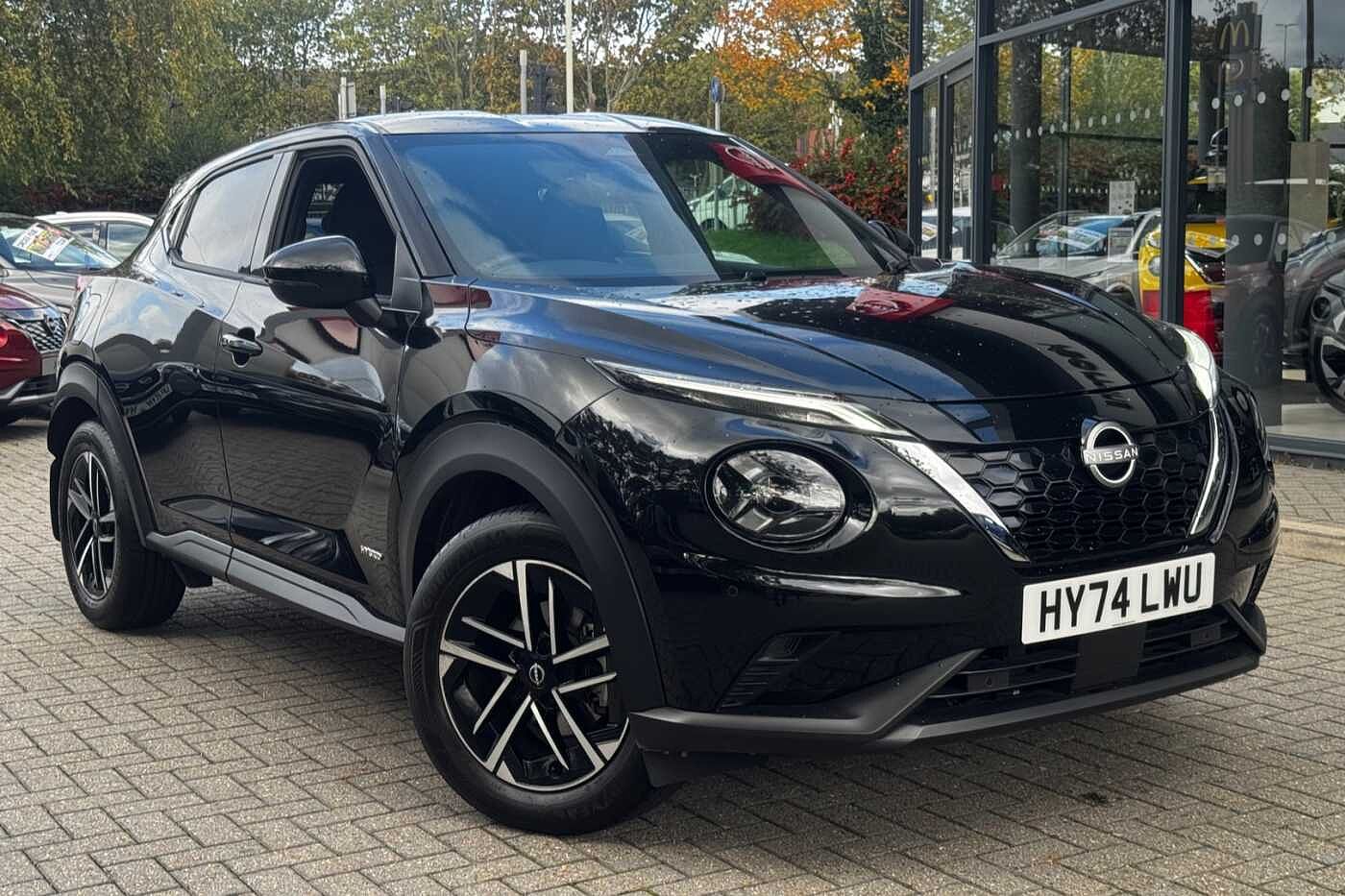 Main listing image - Nissan Juke
