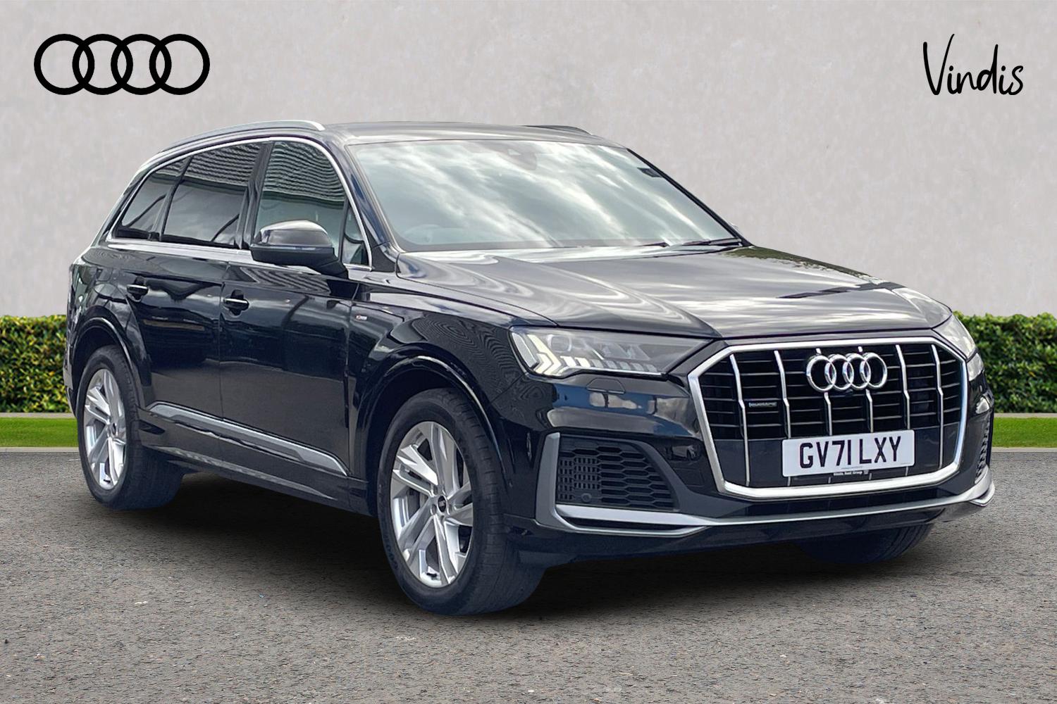 Main listing image - Audi Q7