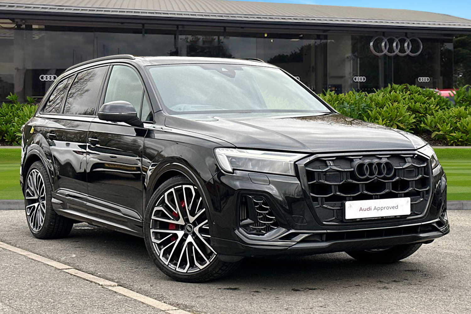 Main listing image - Audi SQ7