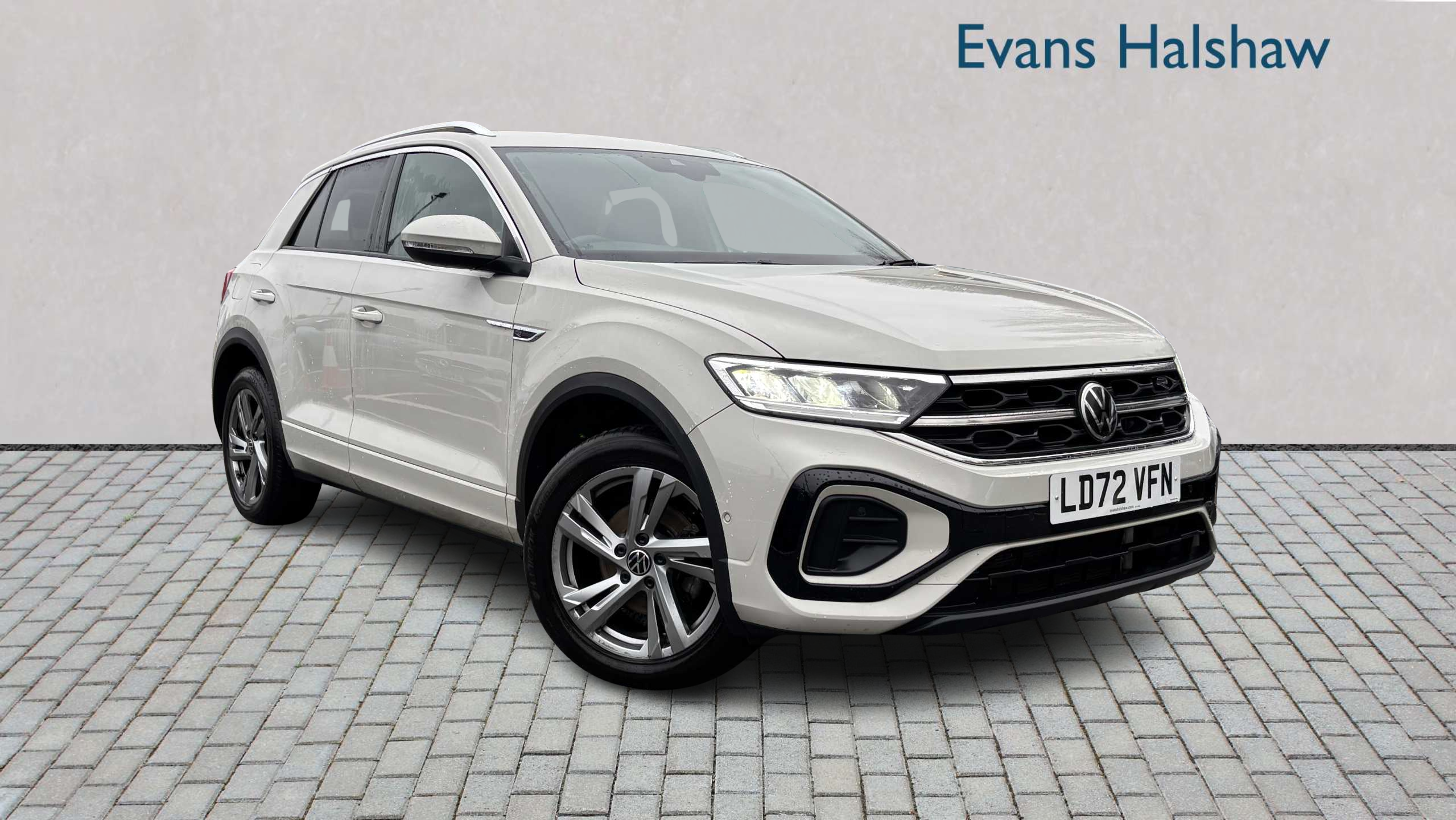 Main listing image - Volkswagen T-Roc