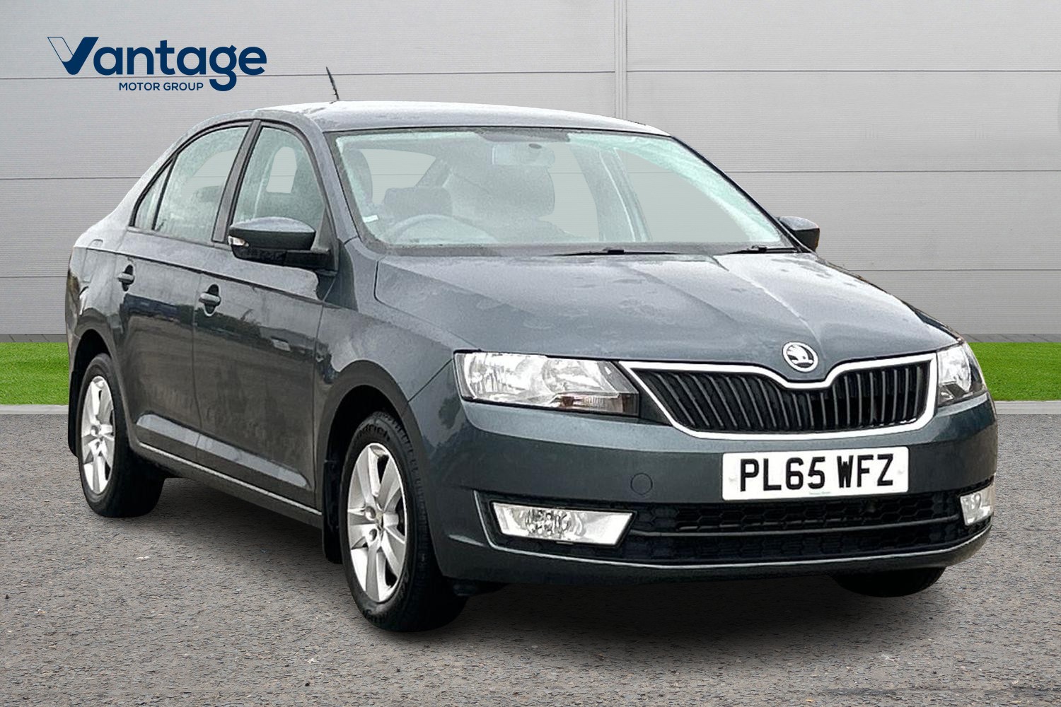 Main listing image - Skoda Rapid