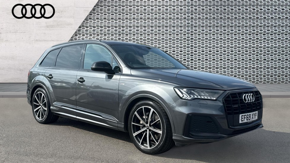 Main listing image - Audi Q7