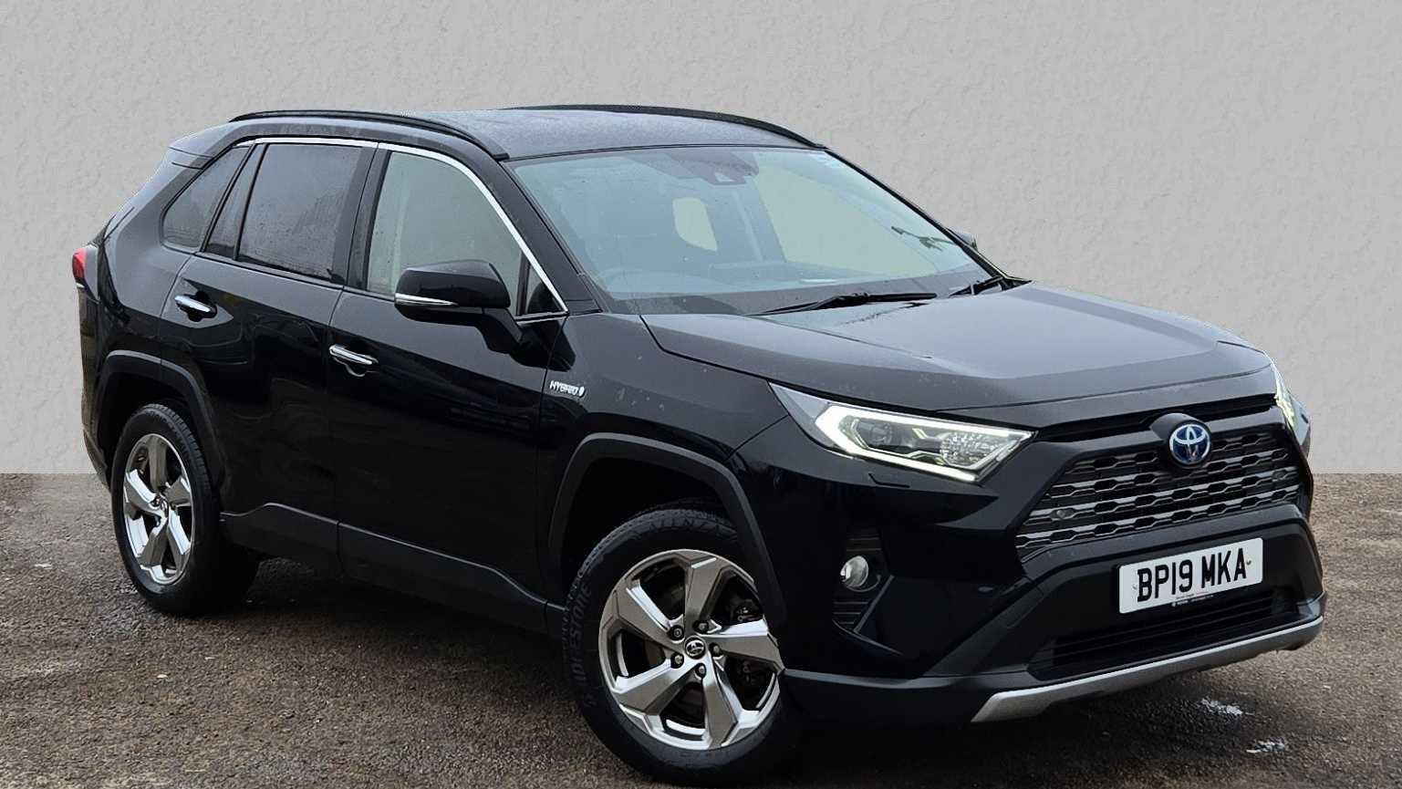 Main listing image - Toyota RAV4