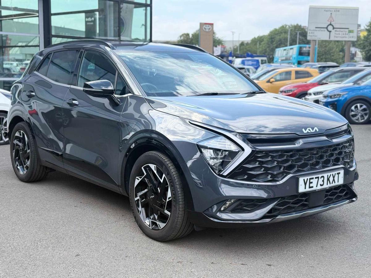 Main listing image - Kia Sportage