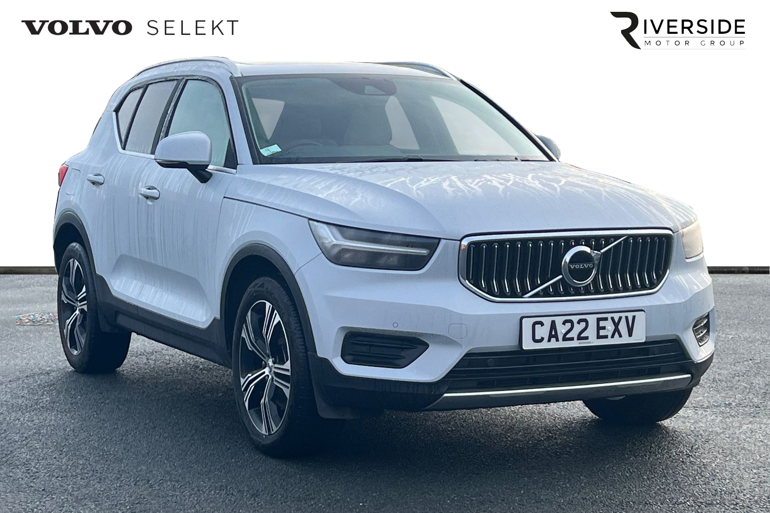 Main listing image - Volvo XC40