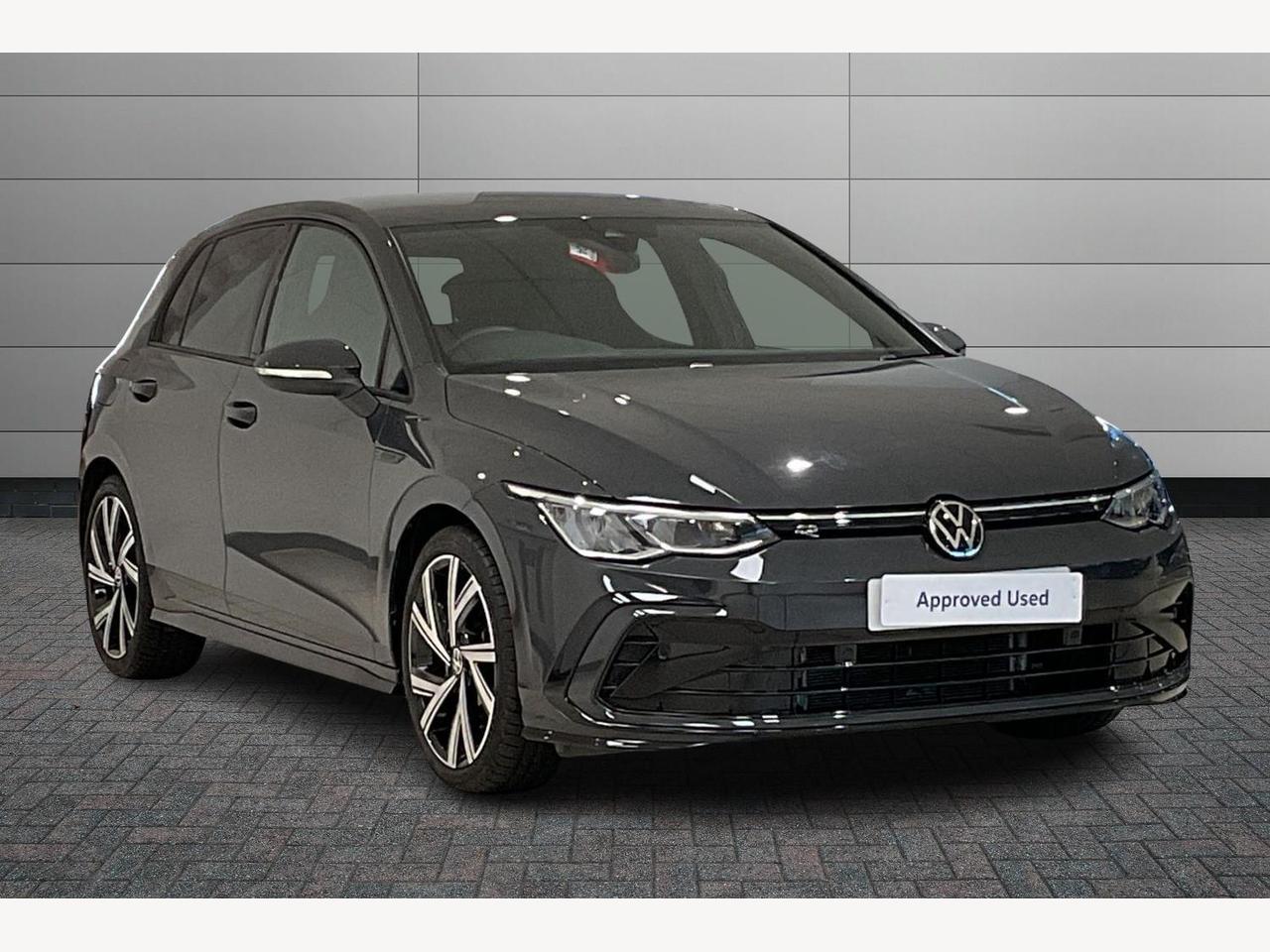 Main listing image - Volkswagen Golf