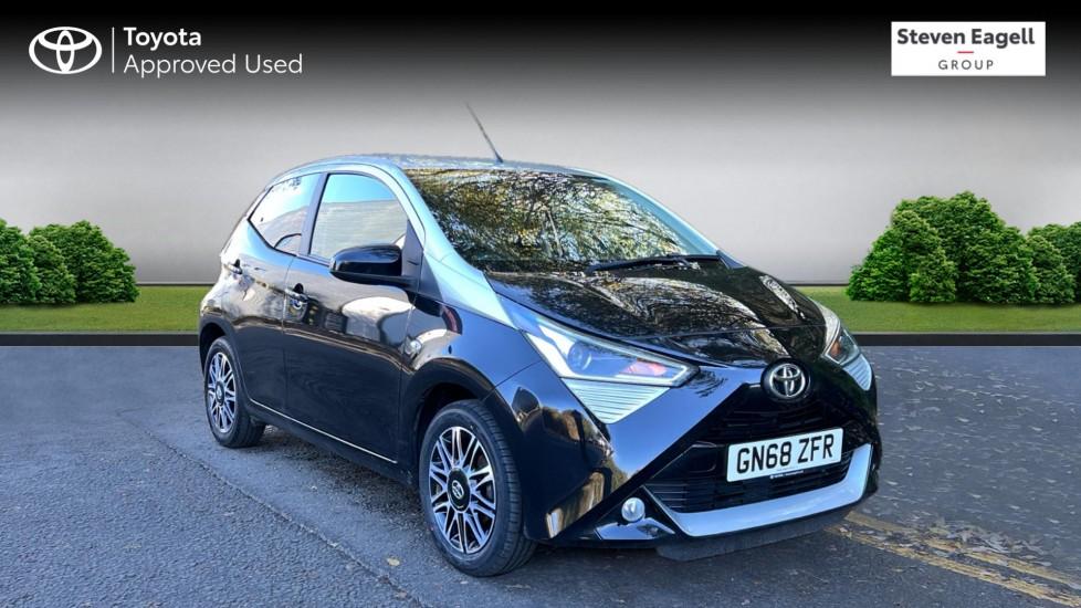 Main listing image - Toyota Aygo