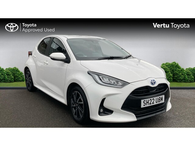 Main listing image - Toyota Yaris