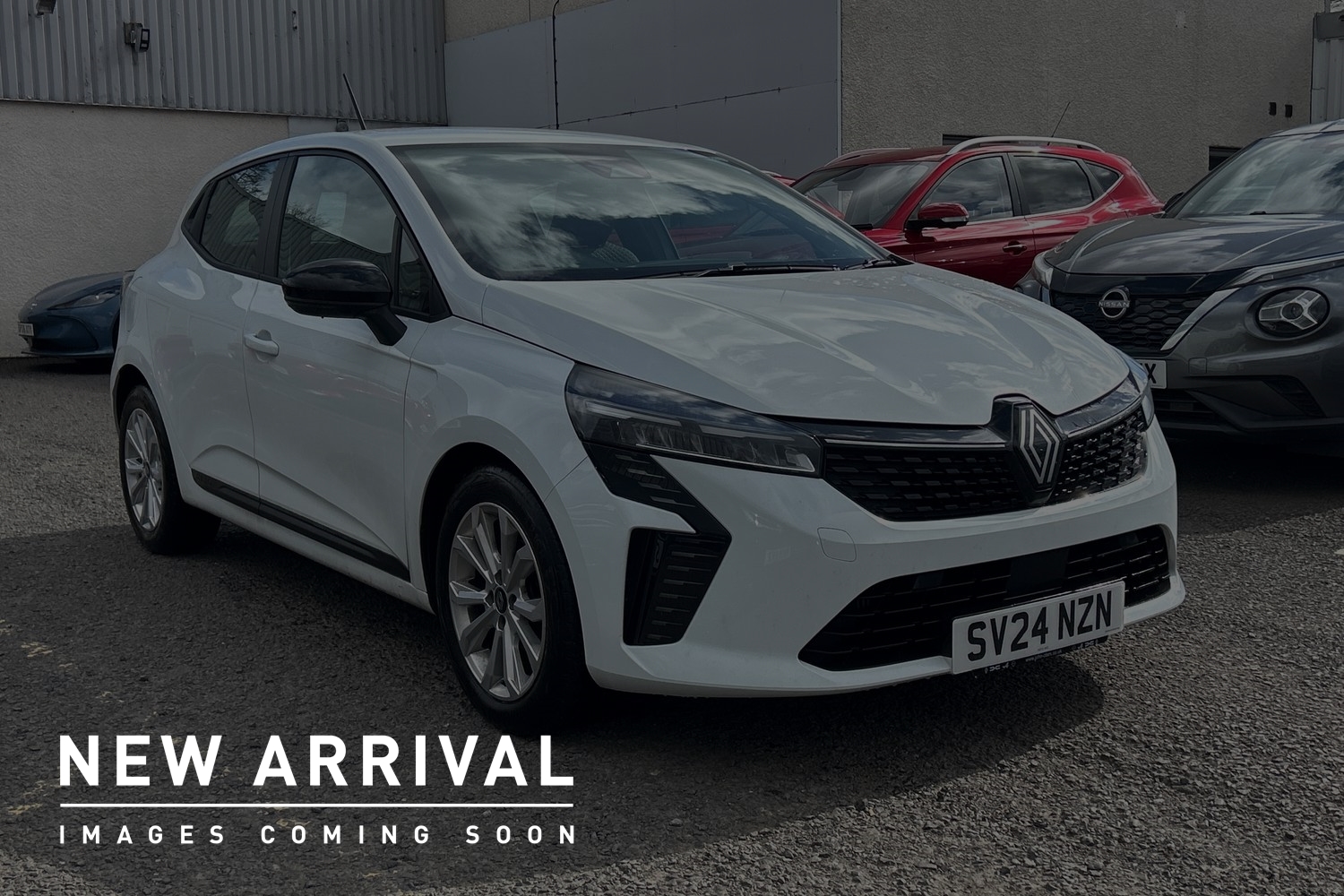 Main listing image - Renault Clio