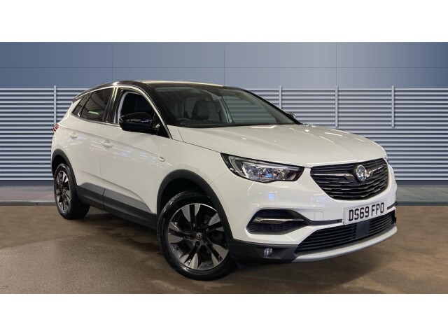 Main listing image - Vauxhall Grandland X