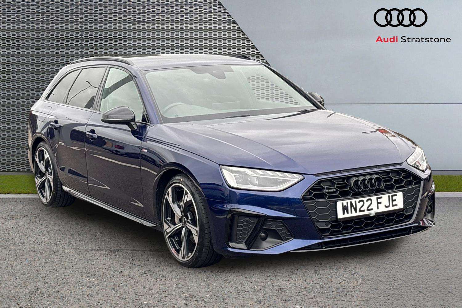 Main listing image - Audi A4 Avant