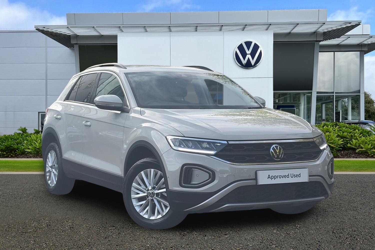 Main listing image - Volkswagen T-Roc