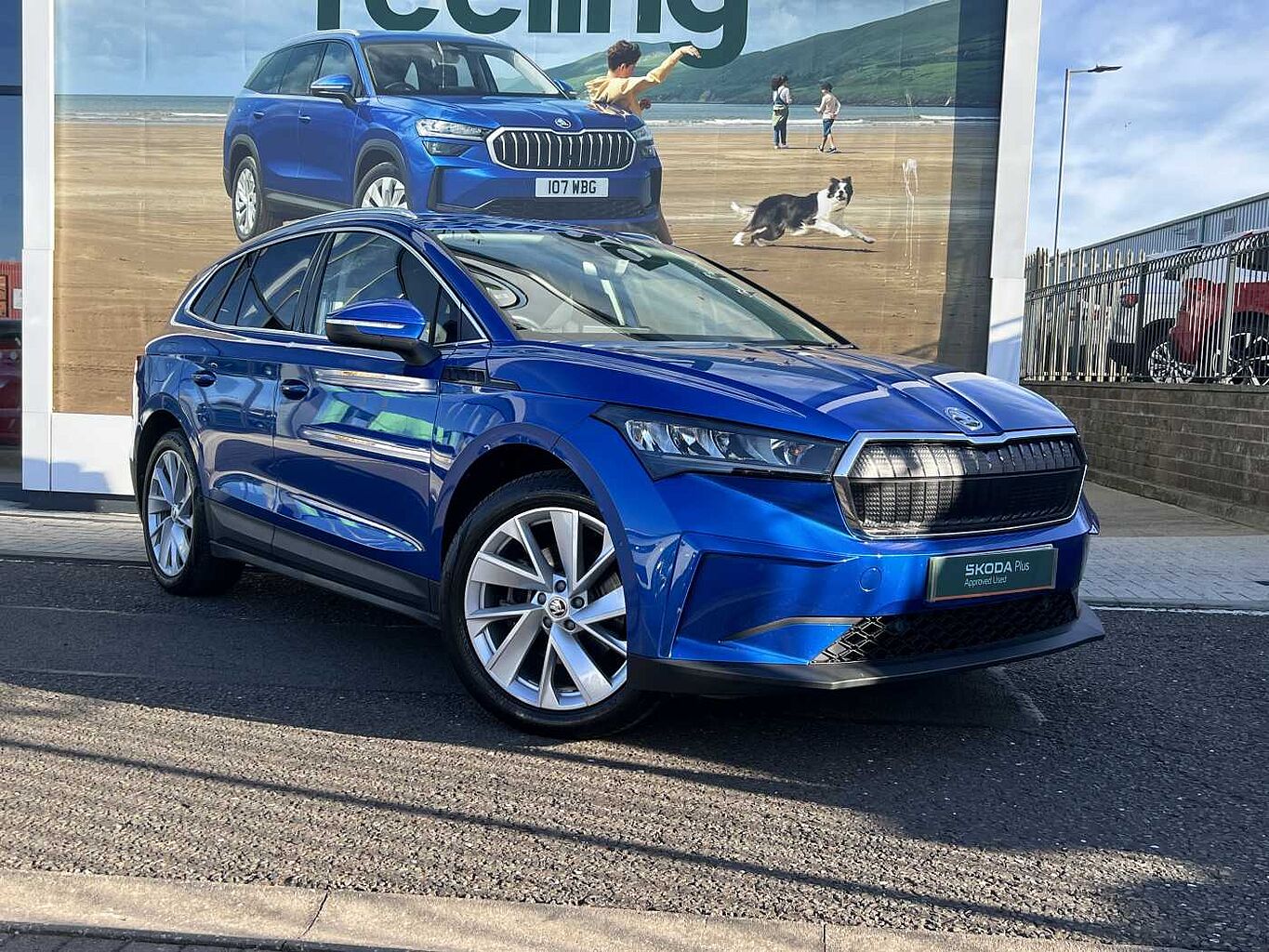 Main listing image - Skoda Enyaq