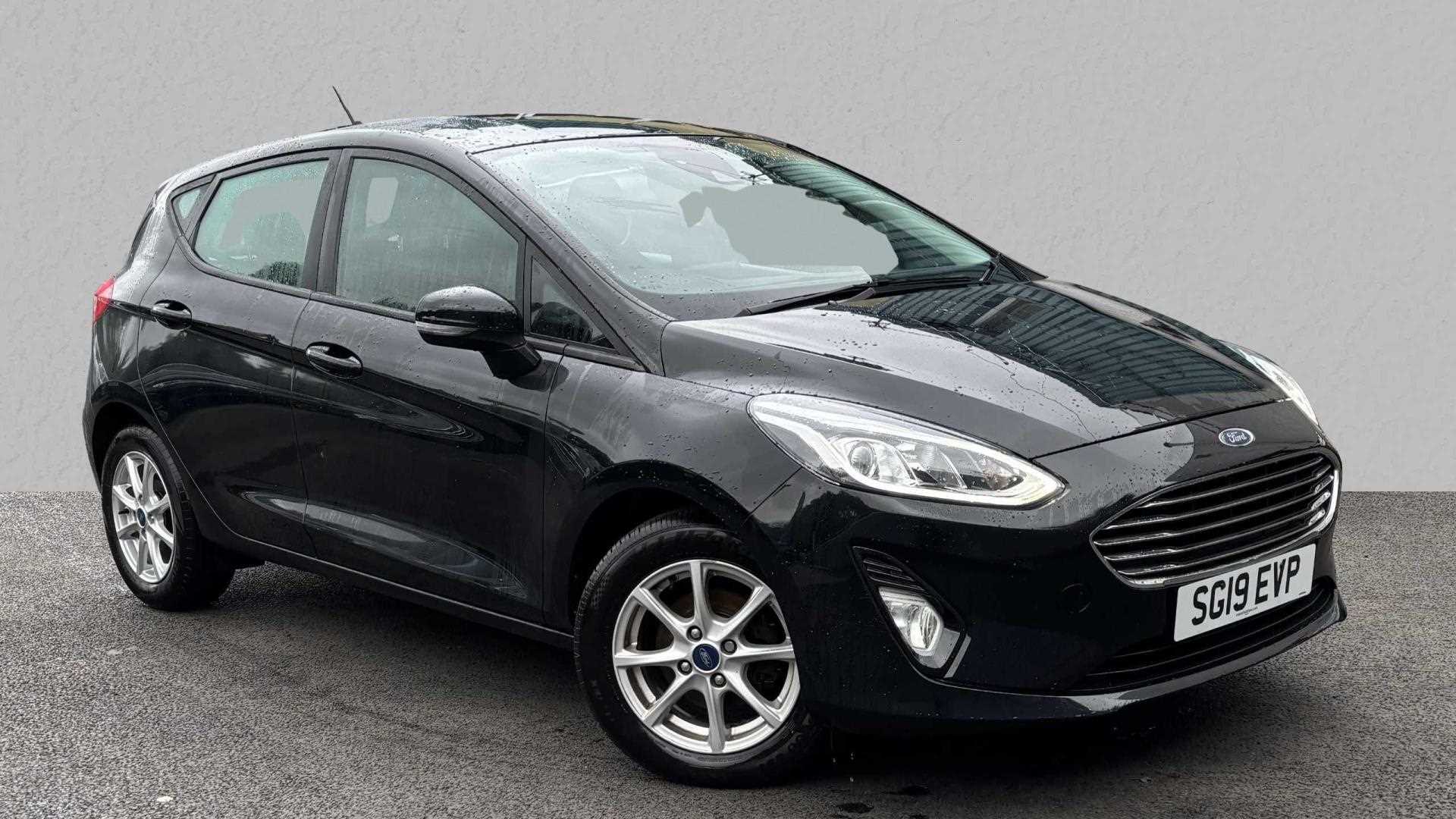 Main listing image - Ford Fiesta