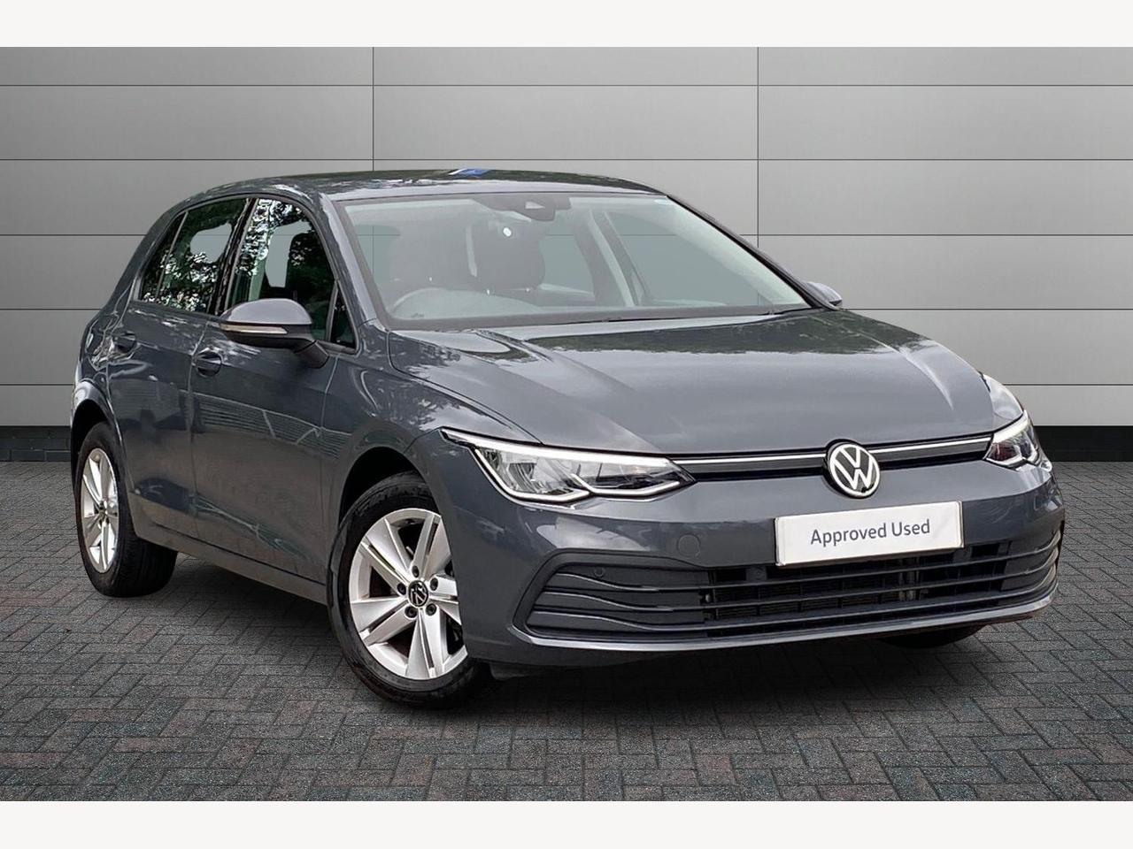 Main listing image - Volkswagen Golf