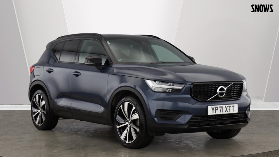 Main listing image - Volvo XC40 Recharge