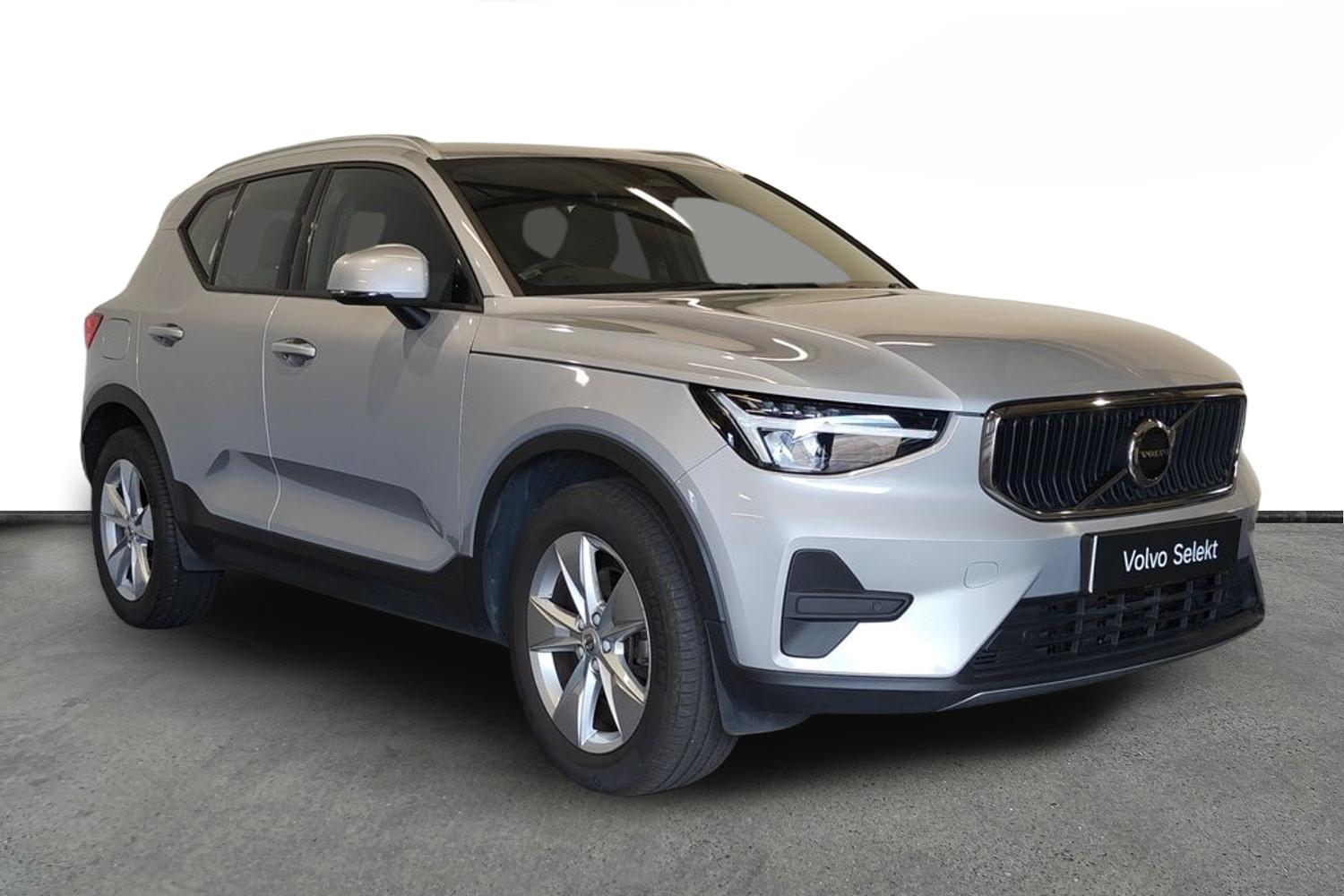 Main listing image - Volvo XC40
