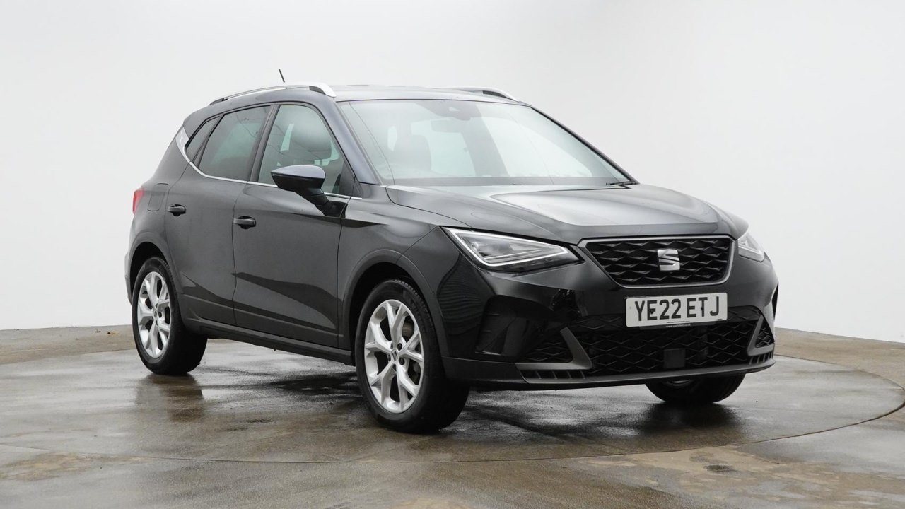 Main listing image - SEAT Arona