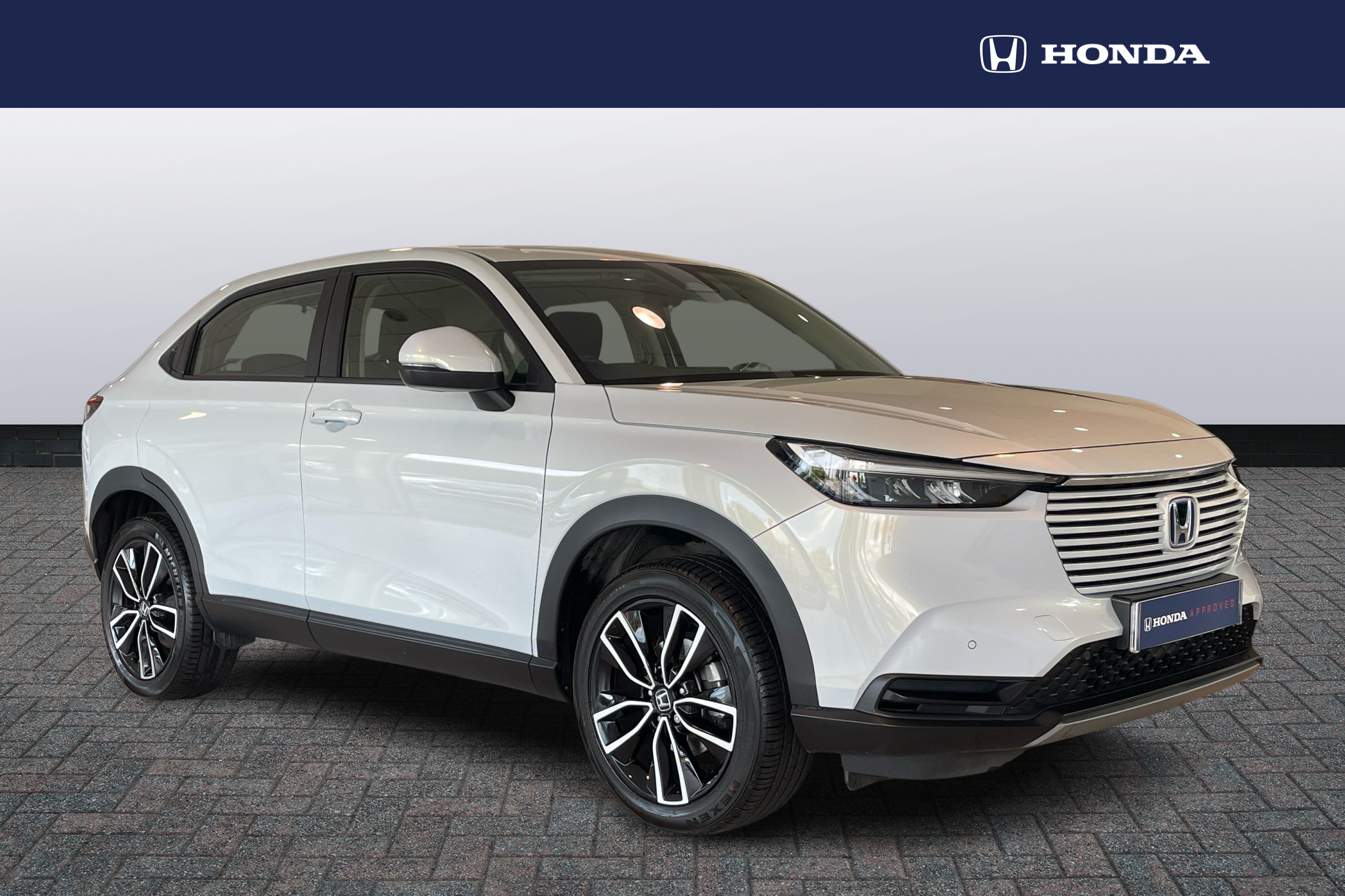 Main listing image - Honda HR-V