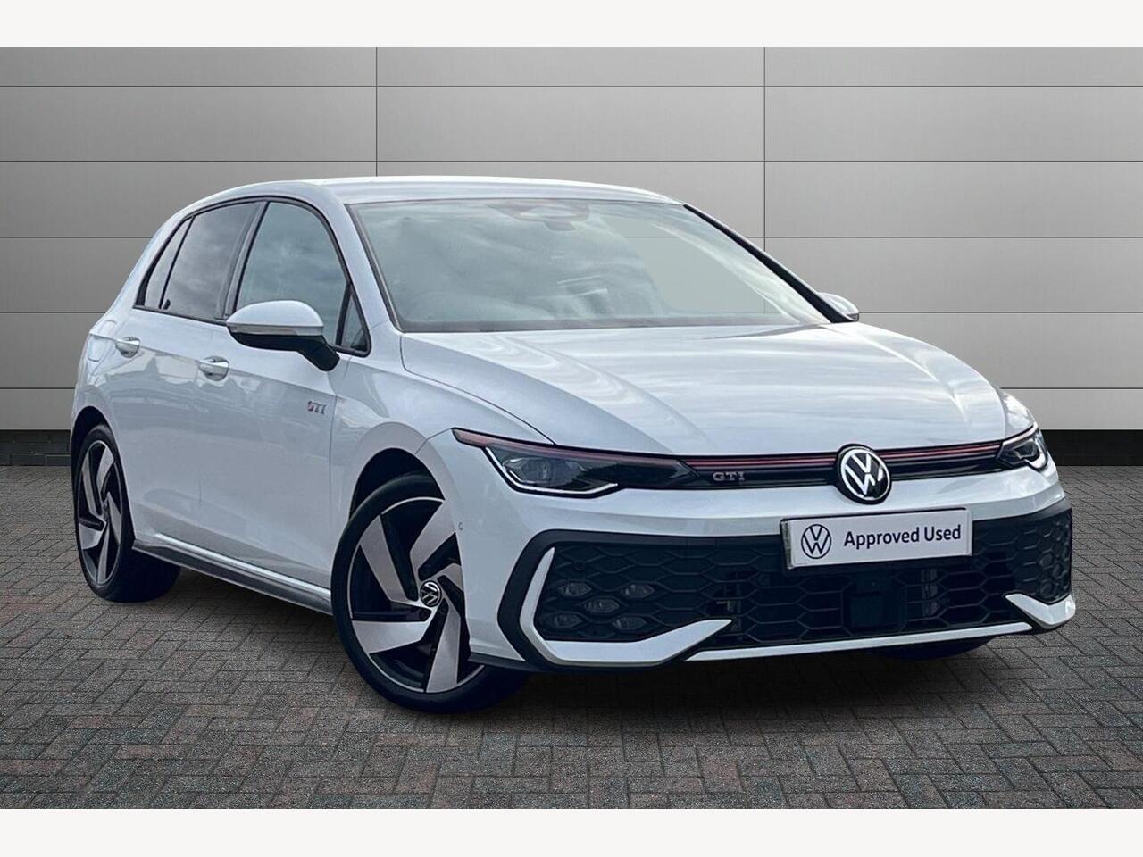 Main listing image - Volkswagen Golf