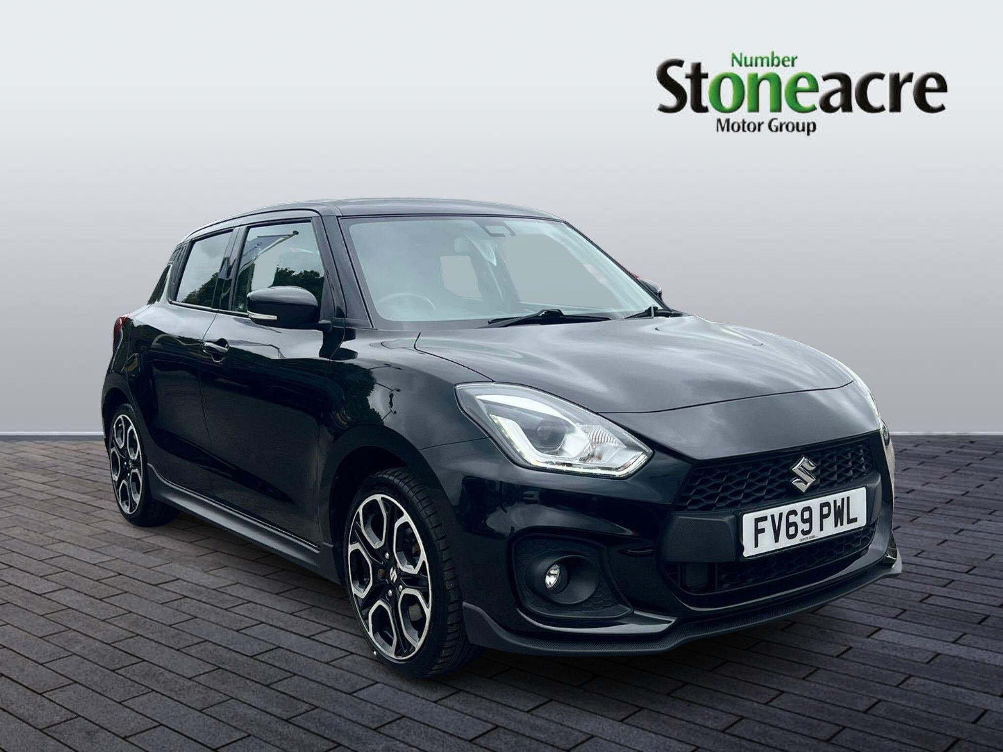 Main listing image - Suzuki Swift Sport